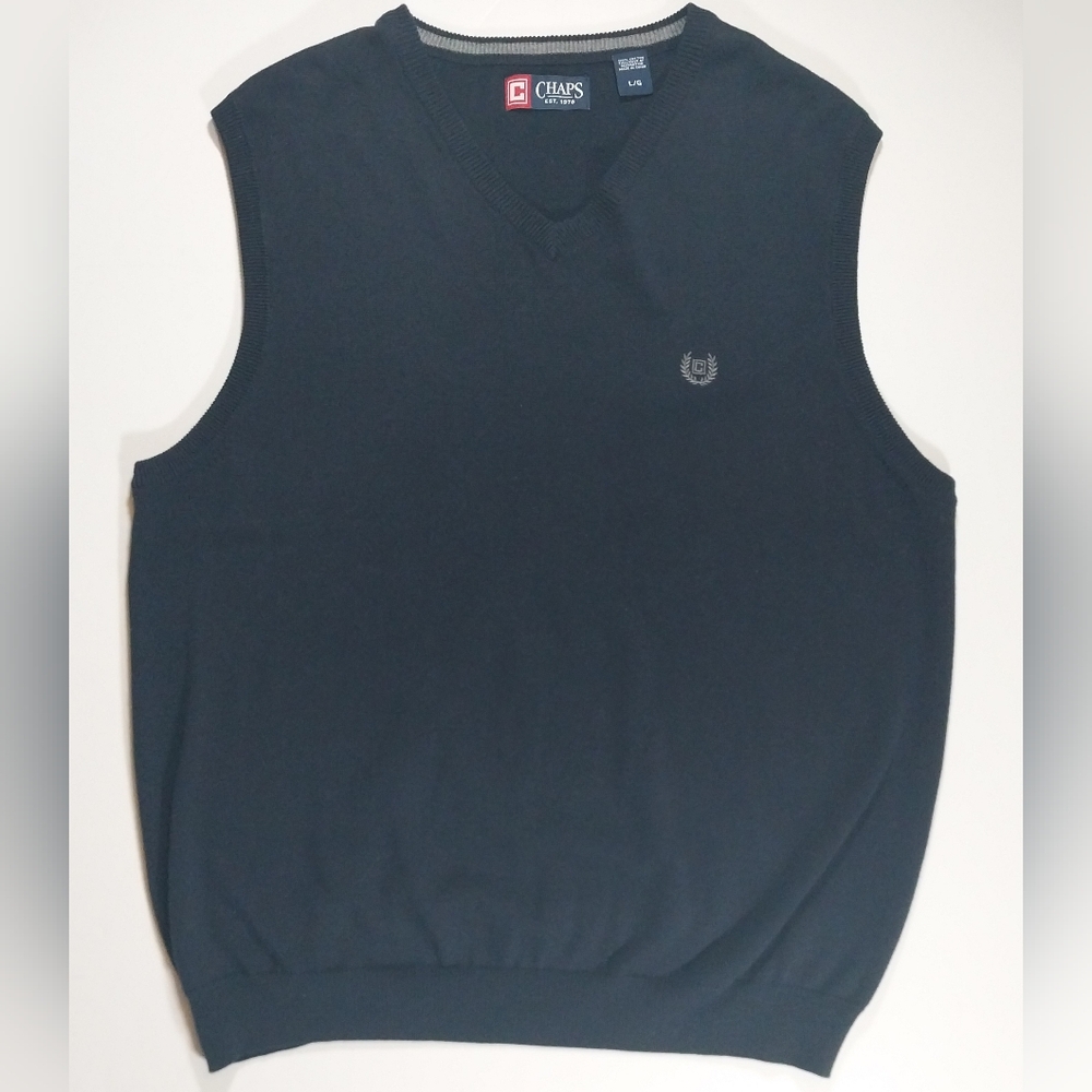 Chaps men's size large vest.